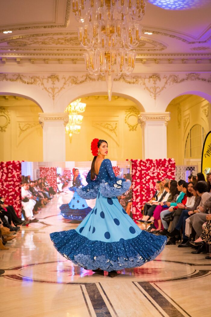 Traje de flamenca Modelo Azucena - Imagen 2