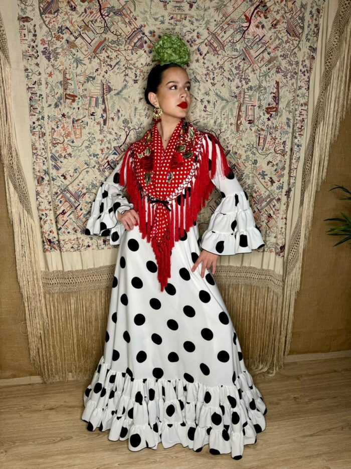 Traje de Flamenca Modelo Manguara - Imagen 4