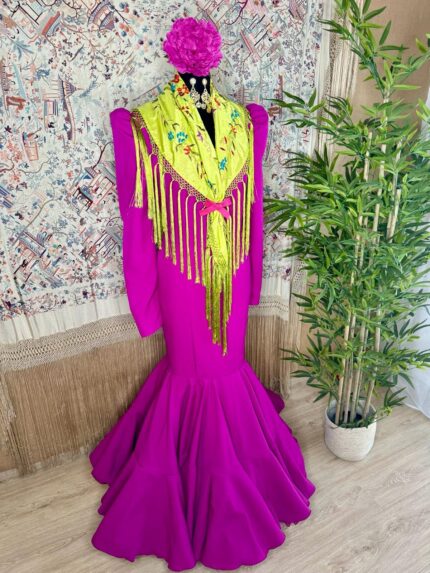 Traje de Flamenca Modelo Buganvilla