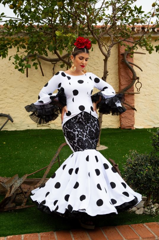 Coleccion-2024-15.jpg Traje de flamenca Modelo Marivi - Imagen 1