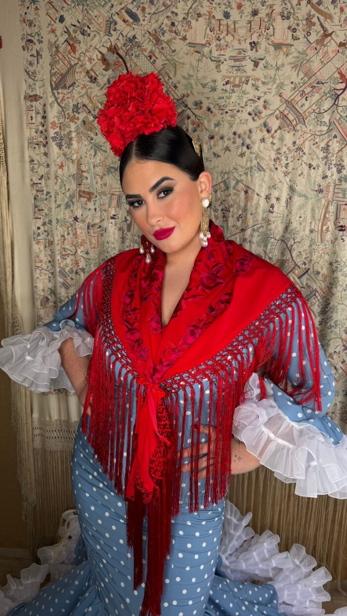 VESTIDO DE FLAMENCA MODELO ZAHARA BLANCO LUNAR AZUL DUCADO - Imagen 4