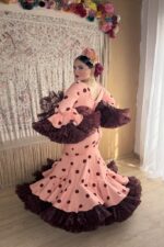 VESTIDO DE FLAMENCA MODELO CORAL CON LUNARES BURDEOS - Imagen 5
