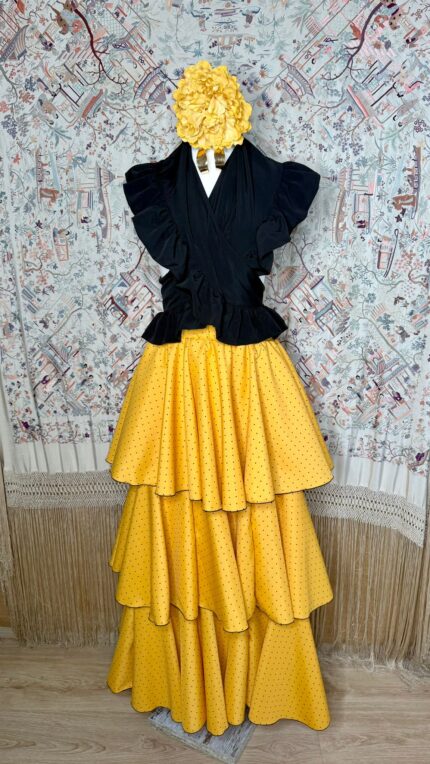 FALDA PARA ROMERIA MODELO LUNARES