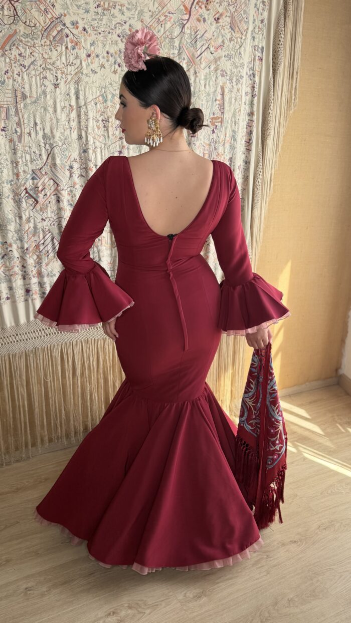 TRAJE DE FLAMENCA BURDEOS MODELO ELENA - Imagen 2