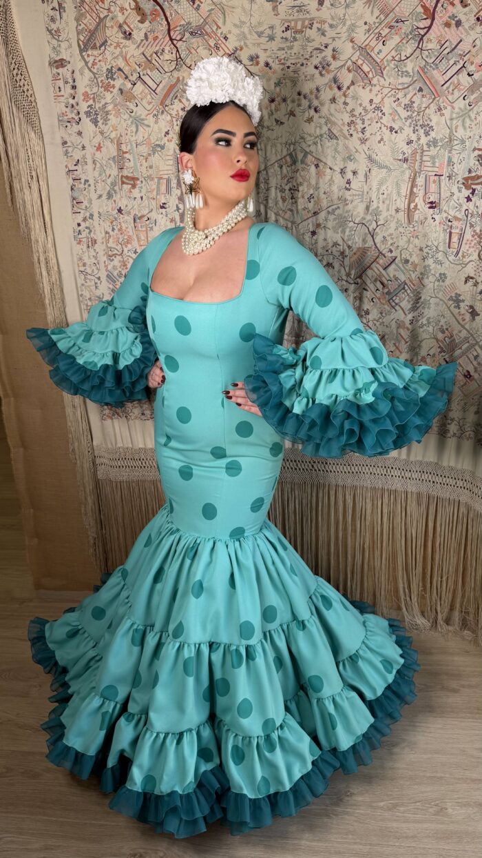 TRAJE DE FLAMENCA CANASTERO VERDE AGUA LUNAR MODELO JARANA - Imagen 4