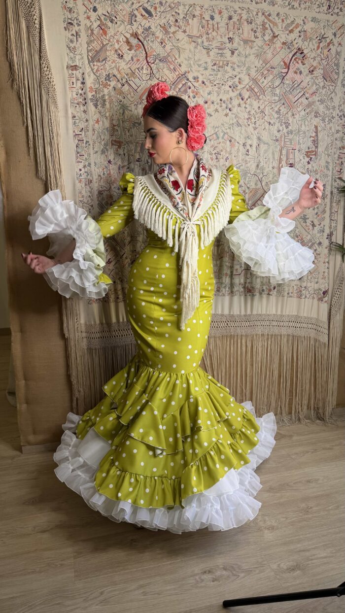 VESTIDO DE FLAMENCA MODELO SIGUA VERDE LIMA CON LUNAR BLANCO - Imagen 2