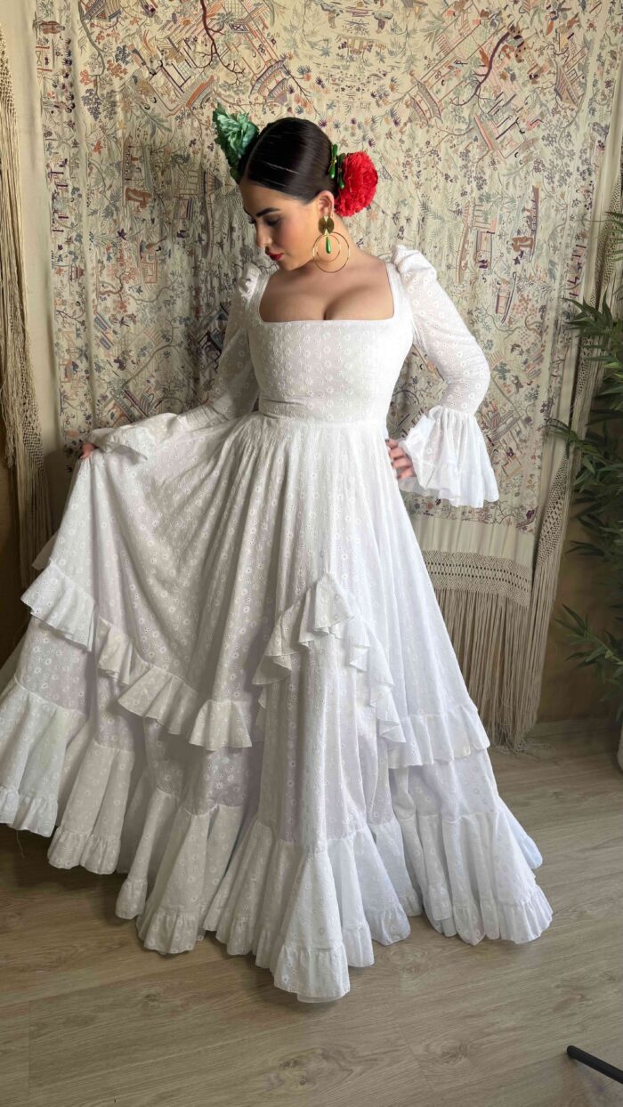 Traje de flamenca modelo Almonte - Imagen 8