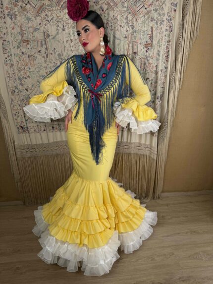 TRAJE DE FLAMENCA AMARILLO MODELO GIRASOL