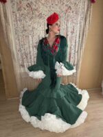 TRAJE DE FLAMENCA VERDE BOTELLA MODELO ESPUMA