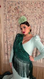TRAJE DE FLAMENCA MODELO LUCERO VERDE MENTA - Imagen 6