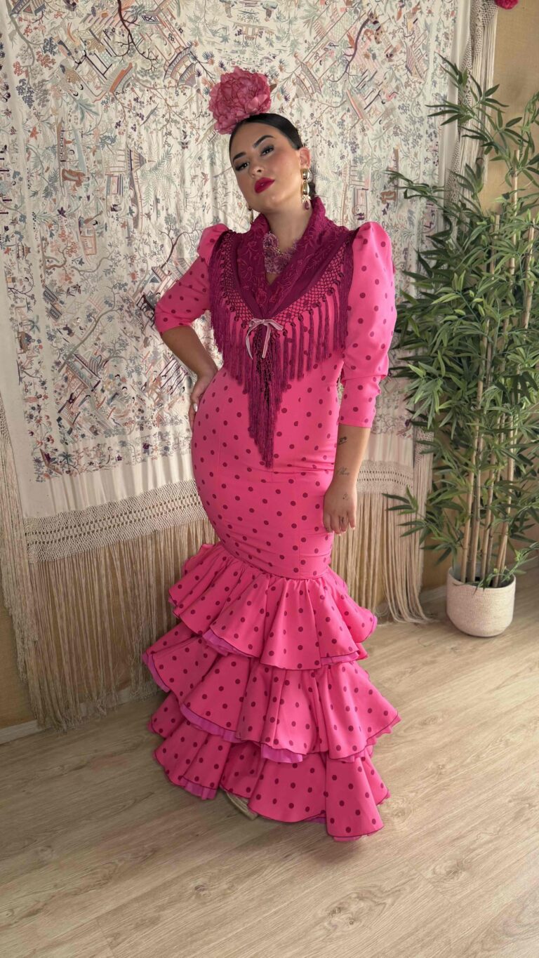 MODELO ADRIANA | Moda Flamenca