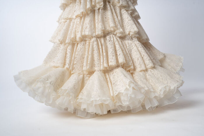 Traje de flamenca modelo Marfil - Imagen 2
