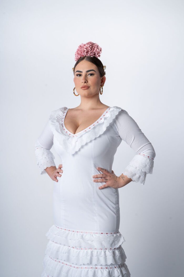Vestido de flamenca Modelo Candelaria - Imagen 3