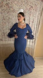 TRAJE DE FLAMENCA MODELO ROCIO AZUL LUNAR CELESTE frontal