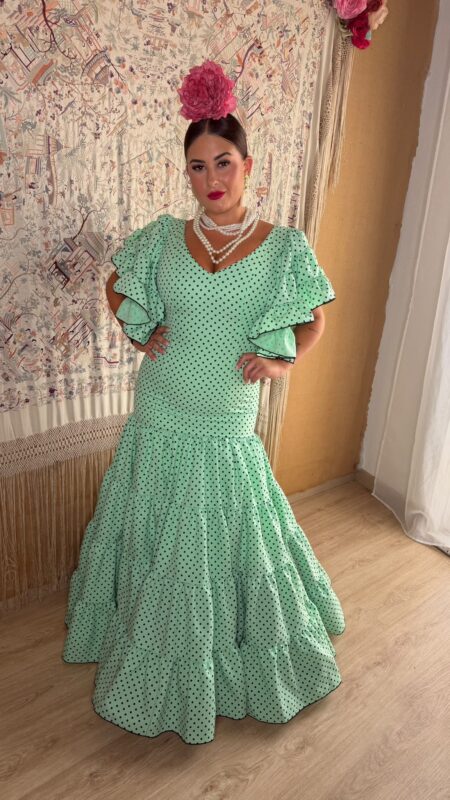 TRAJE DE FLAMENCA MODELO ALMA VERDE MENTA LUNAR NEGRO